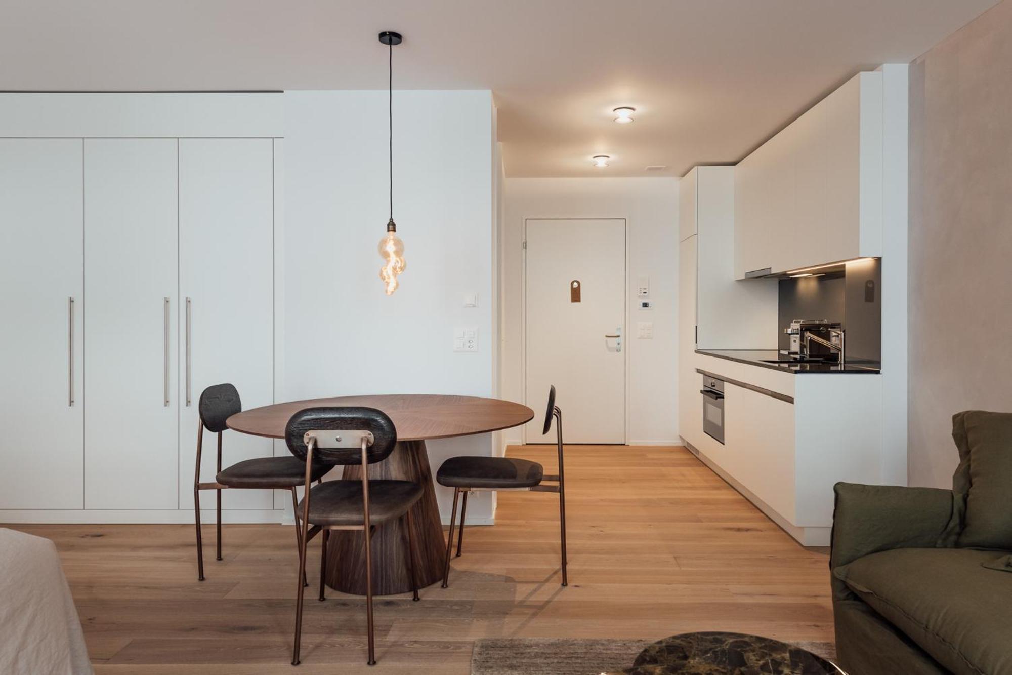 Gubelhof Suites Zug Ruang foto